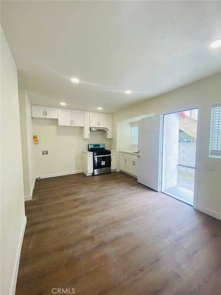 Apartment for rent at 920 W Olive Ave #920-1, Monrovia, CA 91016