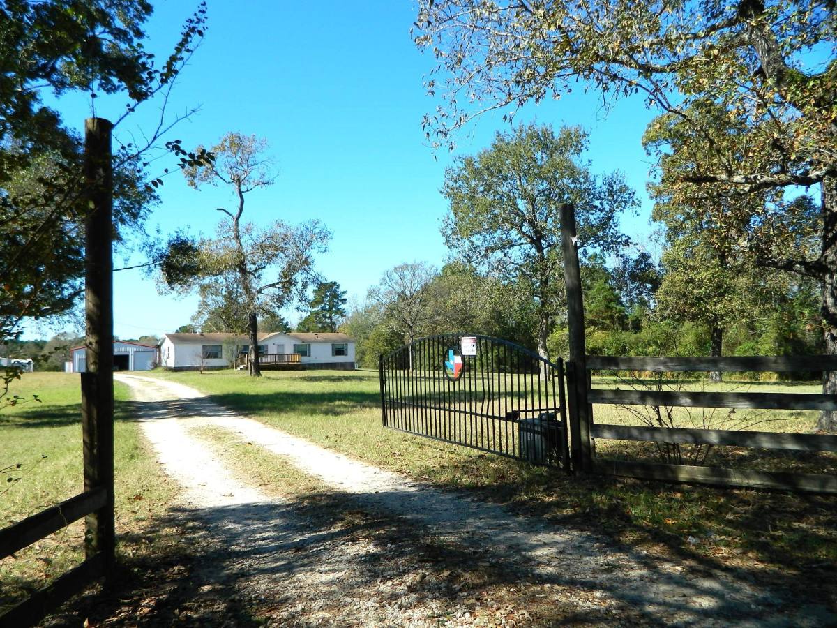 Apartment for rent at 3434-2 Corrolla, Magnolia, TX 77354