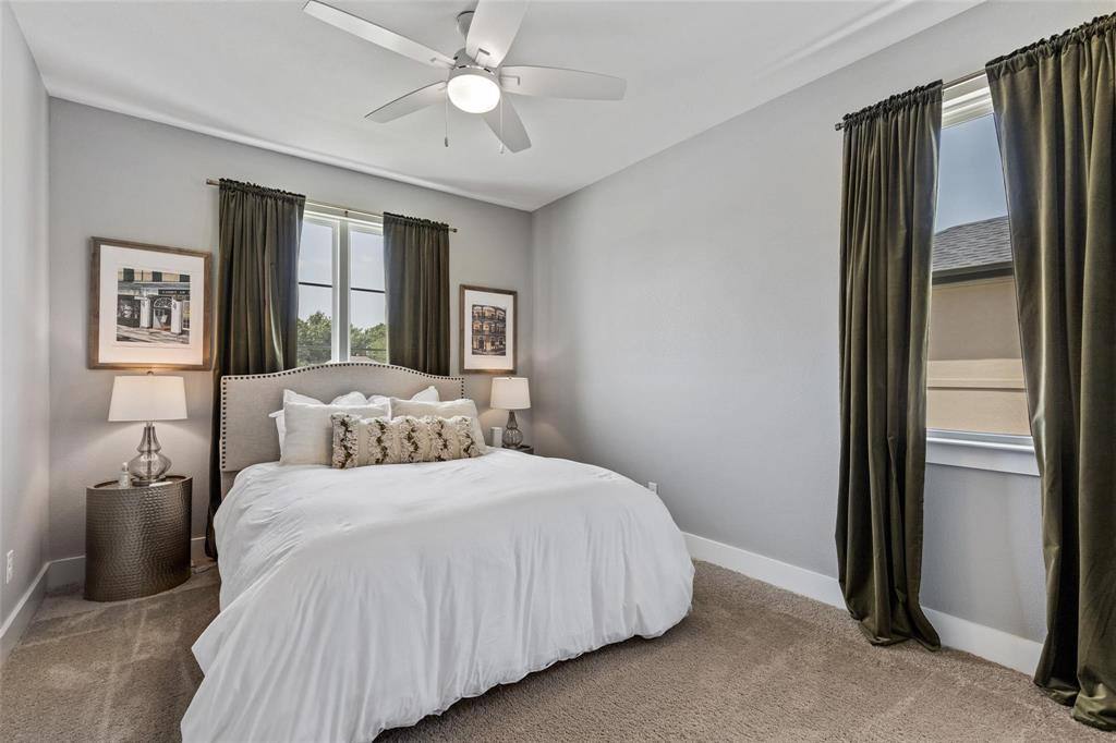 Apartment for rent at 3034 Encino Dr, Dallas, TX 75228