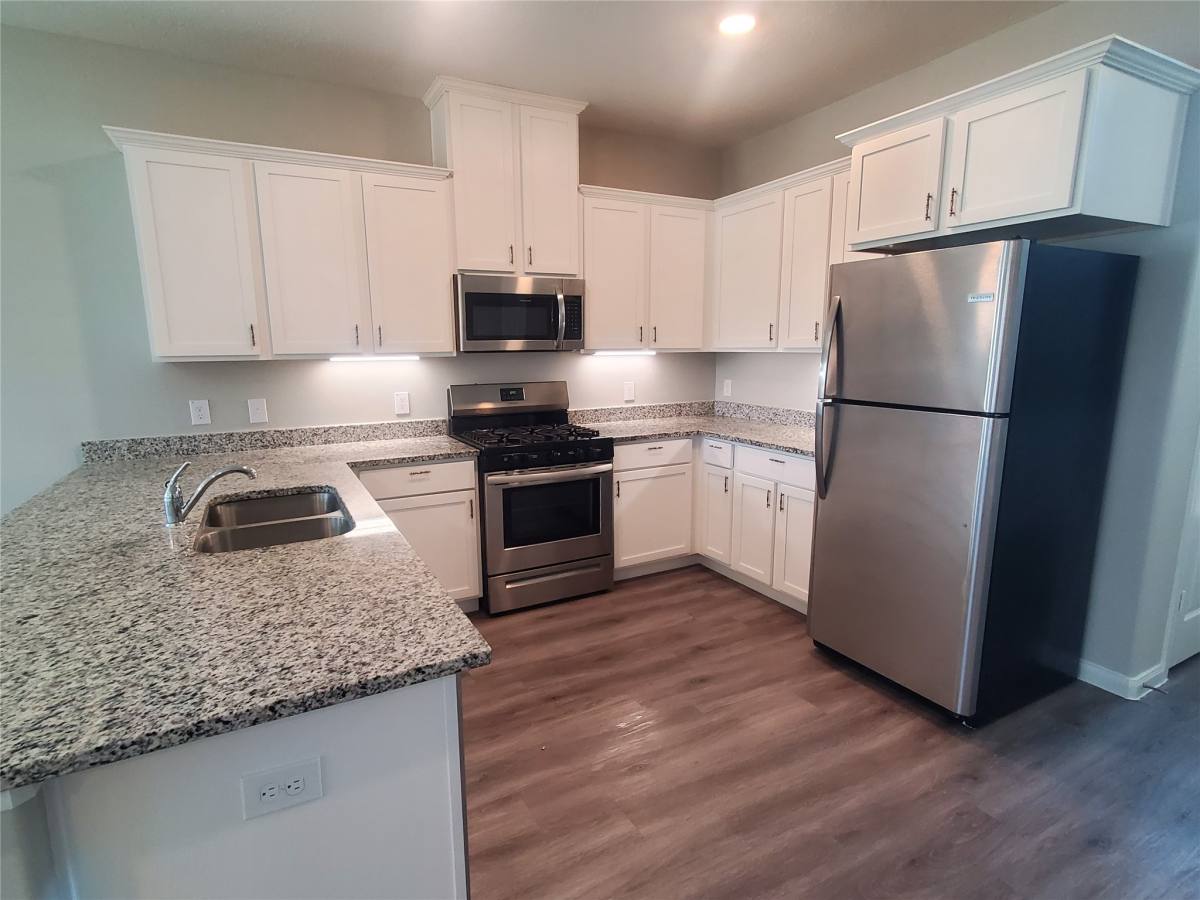 Apartment for rent at 1176 Rd #5102, Cleveland, TX 77327
