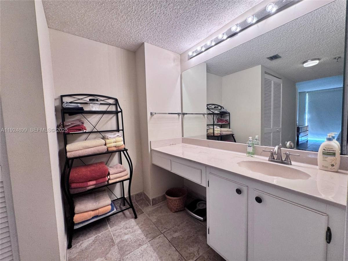 Apartment for rent at 290 174th St #1906, North Miami Beach, FL 33160