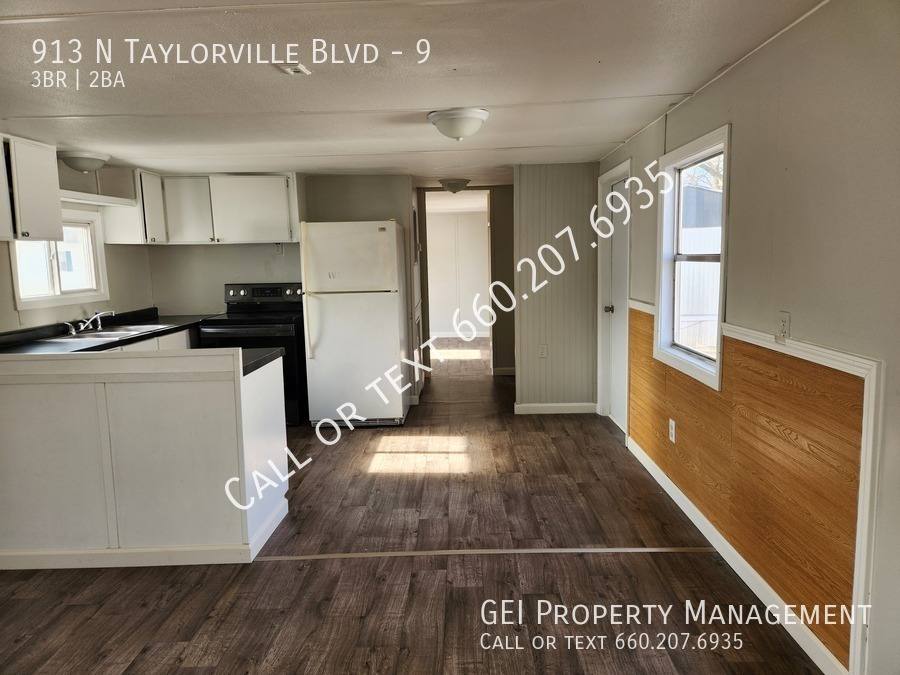 House for rent at 913 N Taylorville Blvd #9, Taylorville, IL 62568