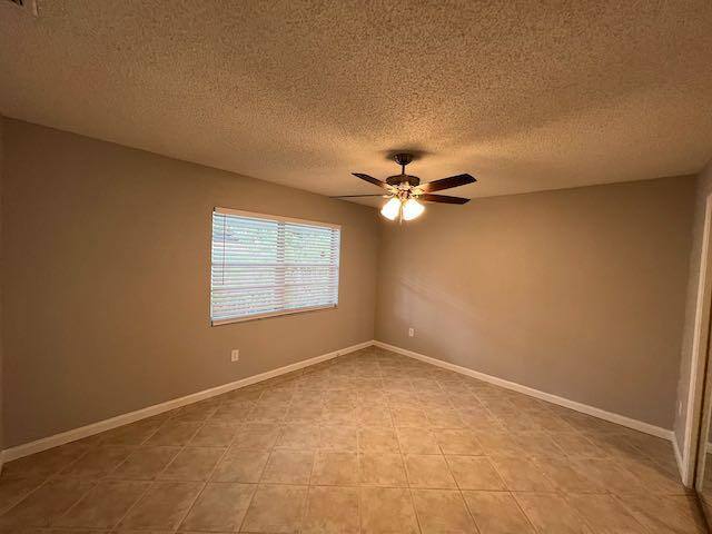 Apartment for rent at 1611 Johnson St #2, Lake Worth Beach, FL 33460