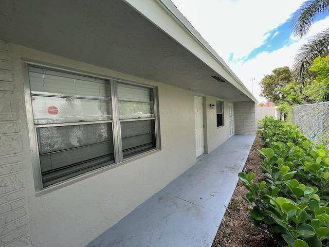 Apartment for rent at 1611 Johnson St #2, Lake Worth Beach, FL 33460