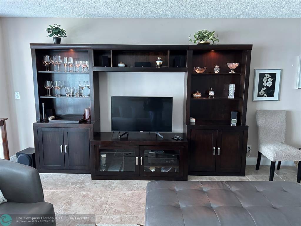 Apartment for rent at 4100 Galt Ocean Dr #611, Fort Lauderdale, FL 33308