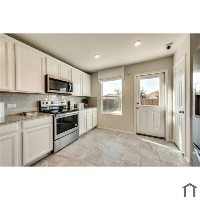 Apartment for rent at 1329 Rosenberg Dr, Forney, TX 75126