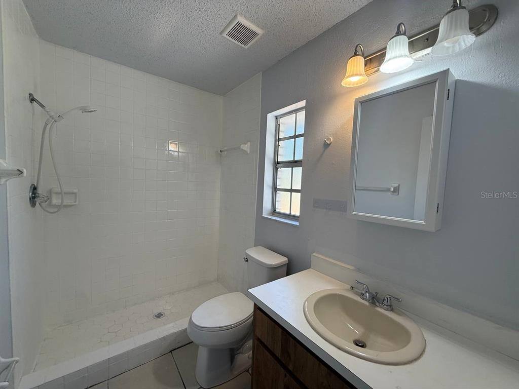 Apartment for rent at 3153 Bloomingdale Villas Court, Brandon, FL 33511