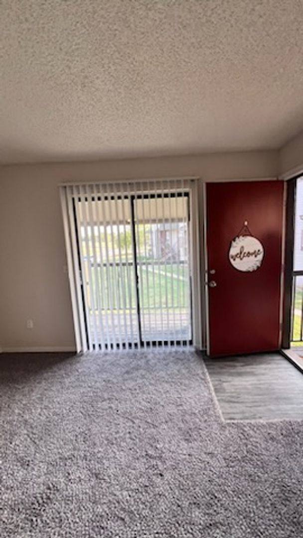 Apartment for rent at 1101 W Houston St, Broken Arrow, OK 74012