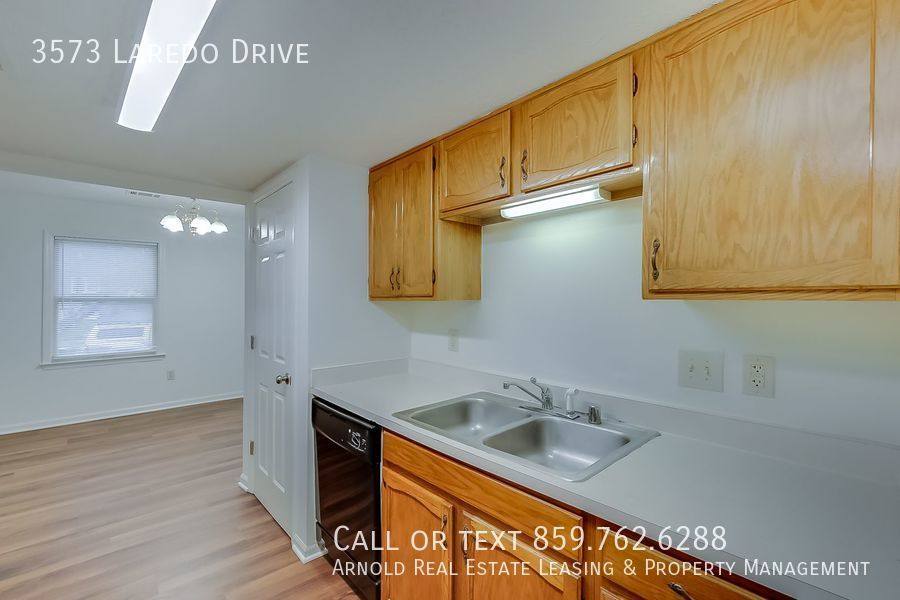 Townhouse for rent at 3573 Laredo Dr, Lexington, KY 40517