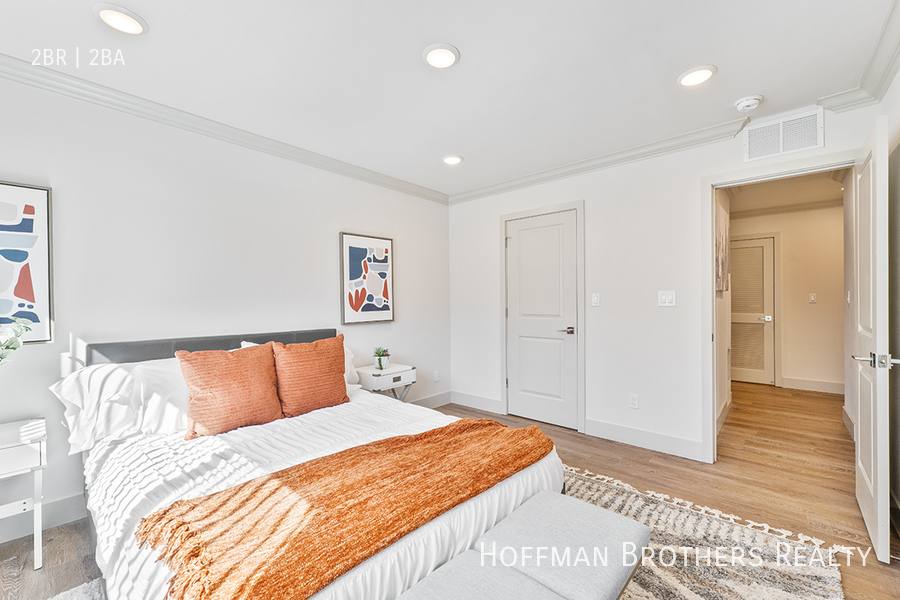 Apartment for rent at 821 3rd St #308, Santa Monica, CA 90403