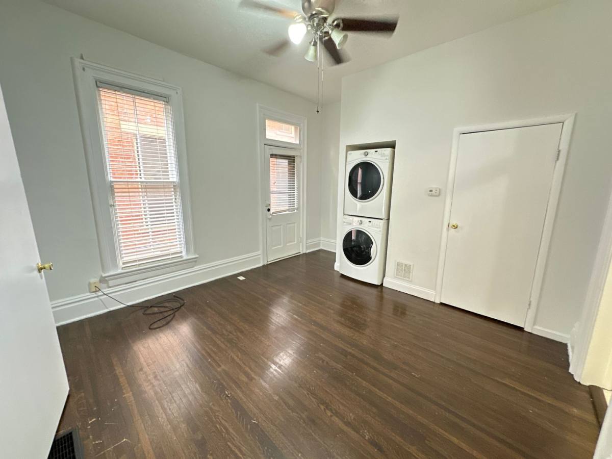 Apartment for rent at 47 Smith Place, Columbus, OH 43201