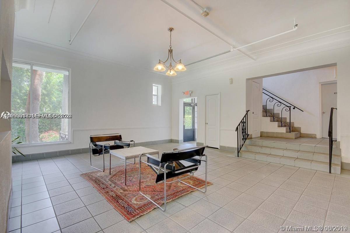 Apartment for rent at 820 Euclid Ave #106, Miami Beach, FL 33139