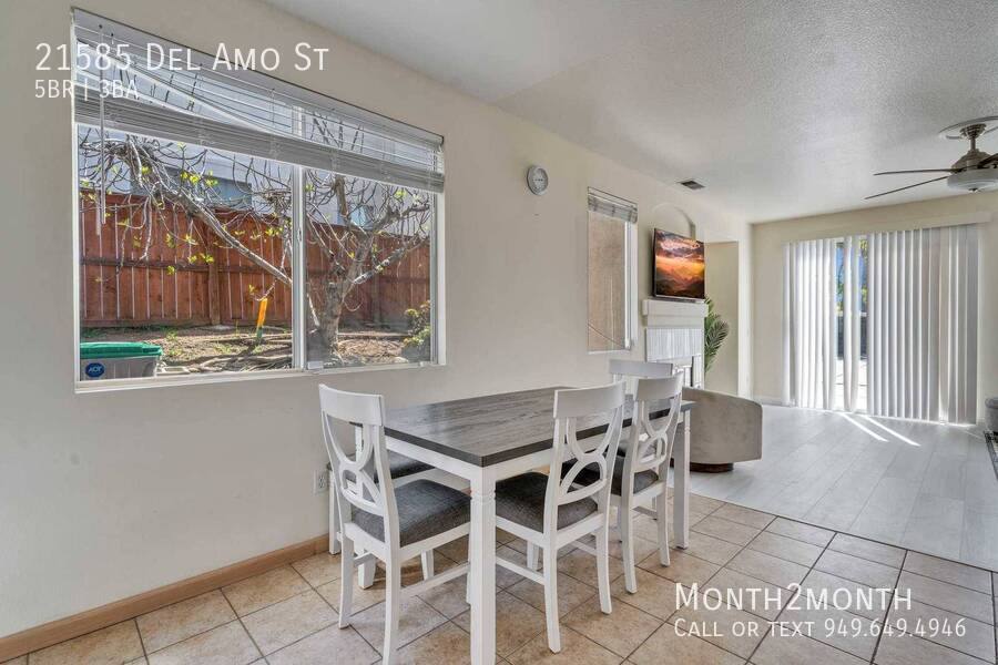 House for rent at 21585 Del Amo St, Moreno Valley, CA 92557