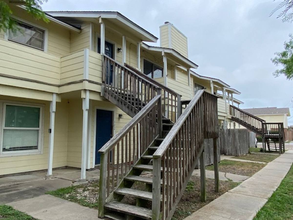 Apartment for rent at 1011 Ennis Joslin Rd #222, Corpus Christi, TX 78412
