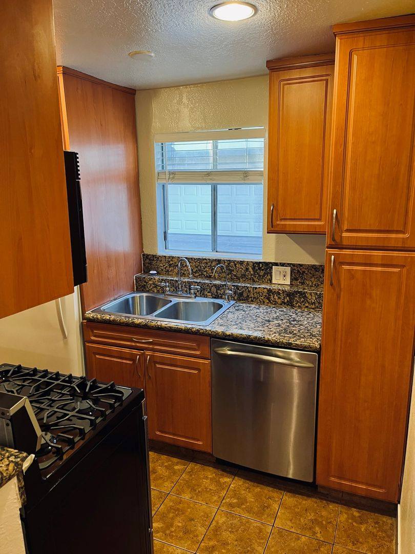 Apartment for rent at 10635 Sherman Grove Ave, Sunland, CA 91040