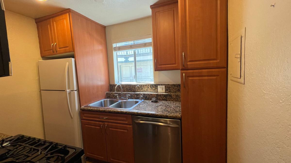 Apartment for rent at 10635 Sherman Grove Ave, Sunland, CA 91040