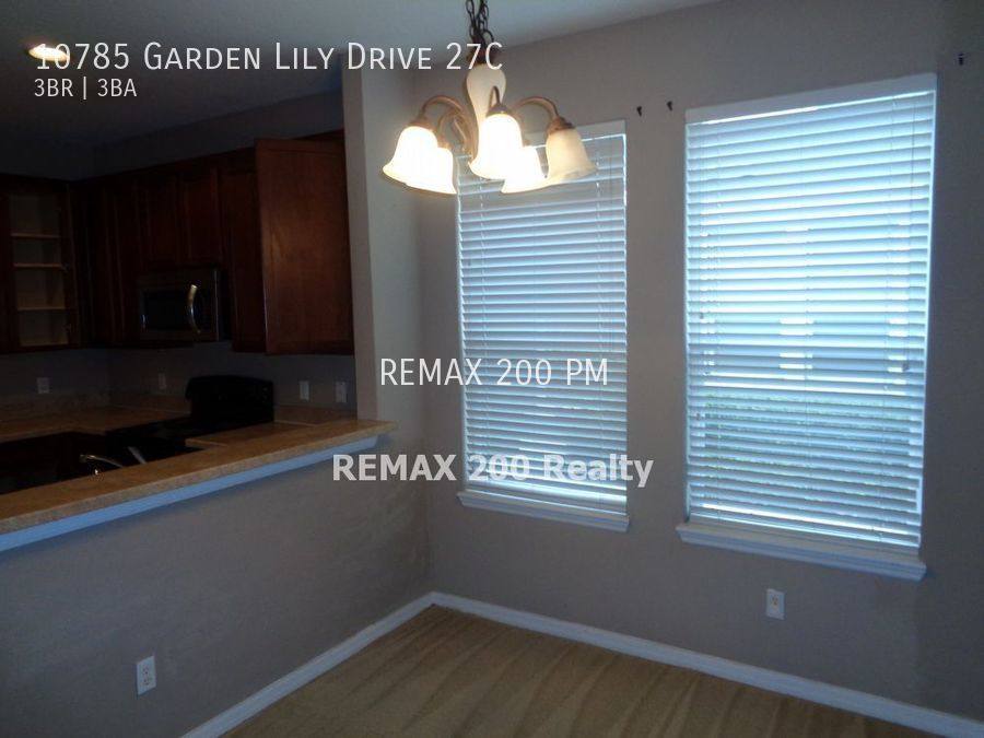 Townhouse for rent at 10785 Garden Lily Dr #27C, Orlando, FL 32832