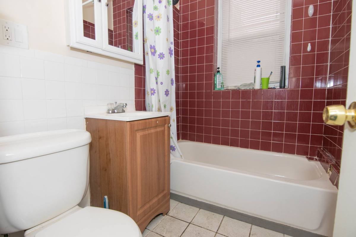 House for rent at 883 Huntington Ave, Boston, MA 02115