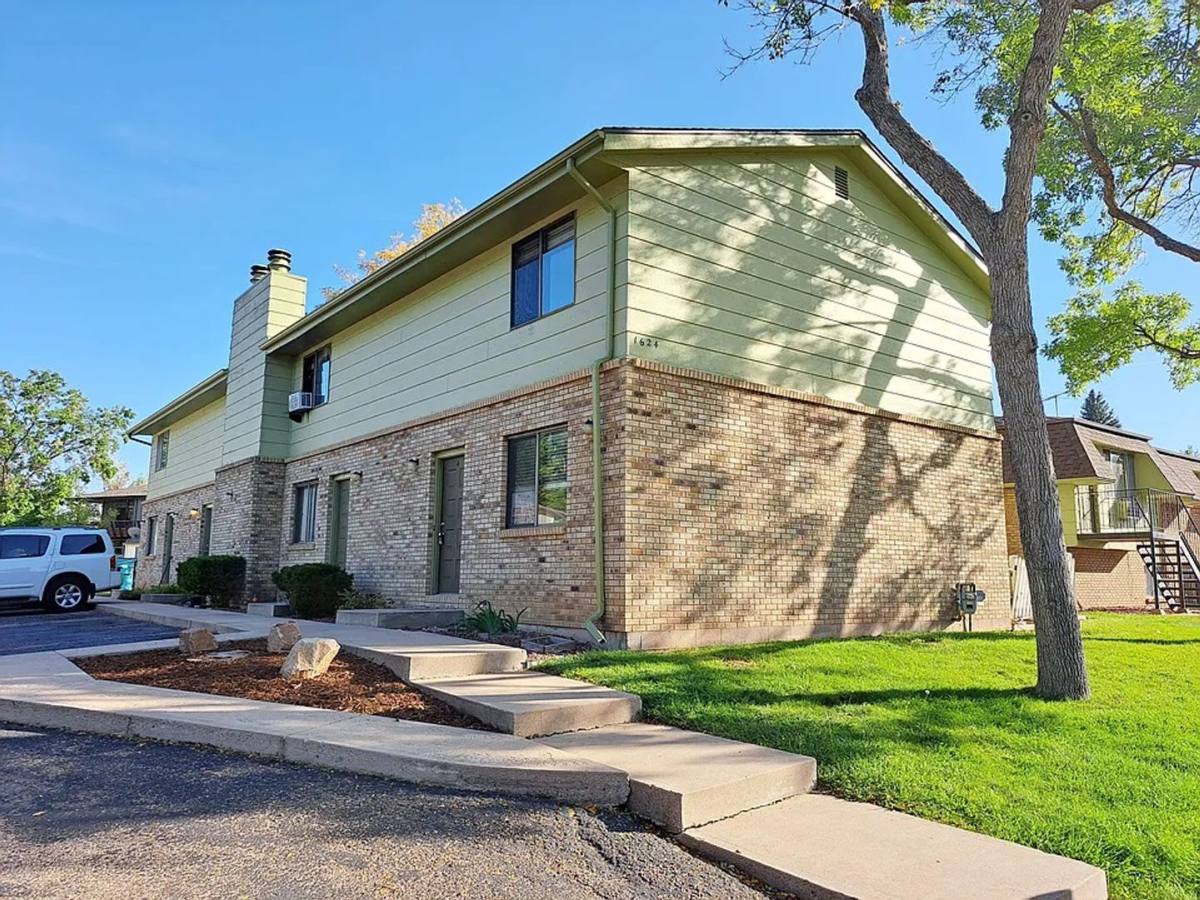 Townhouse for rent at 1624 Azalea Dr, Fort Collins, CO 80526