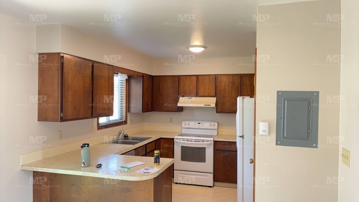 Townhouse for rent at 1624 Azalea Dr, Fort Collins, CO 80526