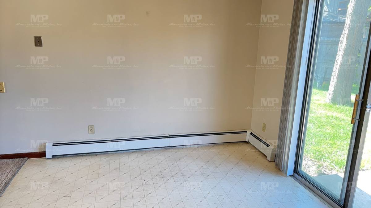 Townhouse for rent at 1624 Azalea Dr, Fort Collins, CO 80526