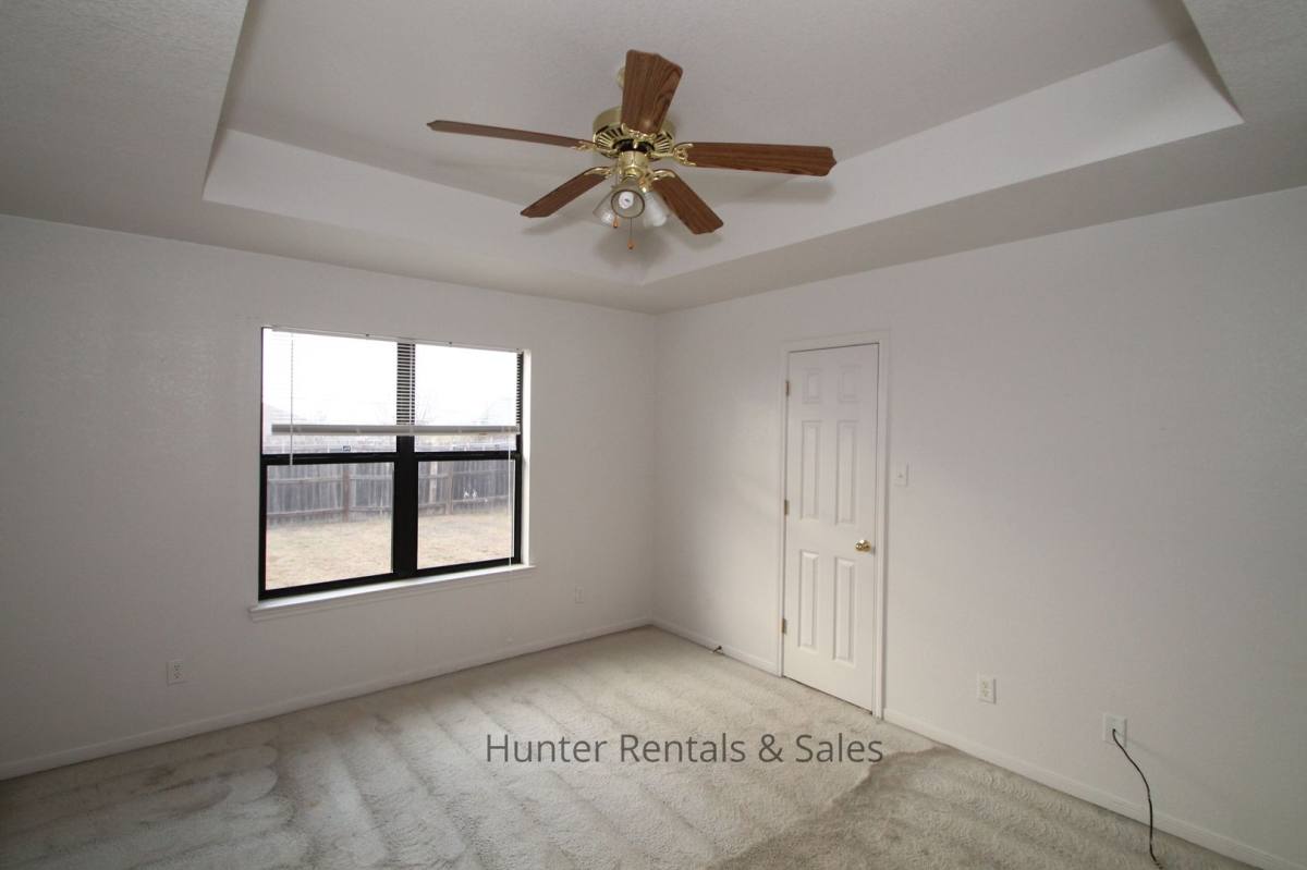 Townhouse for rent at 3509-B Dustin Circle, Killeen, TX 76549