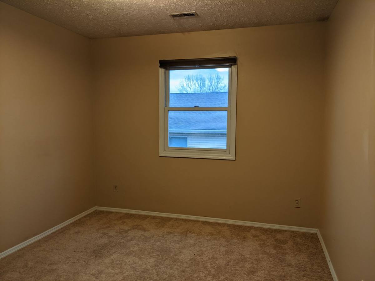 Apartment for rent at 426 W Northlane Dr, Bloomington, IN 47404