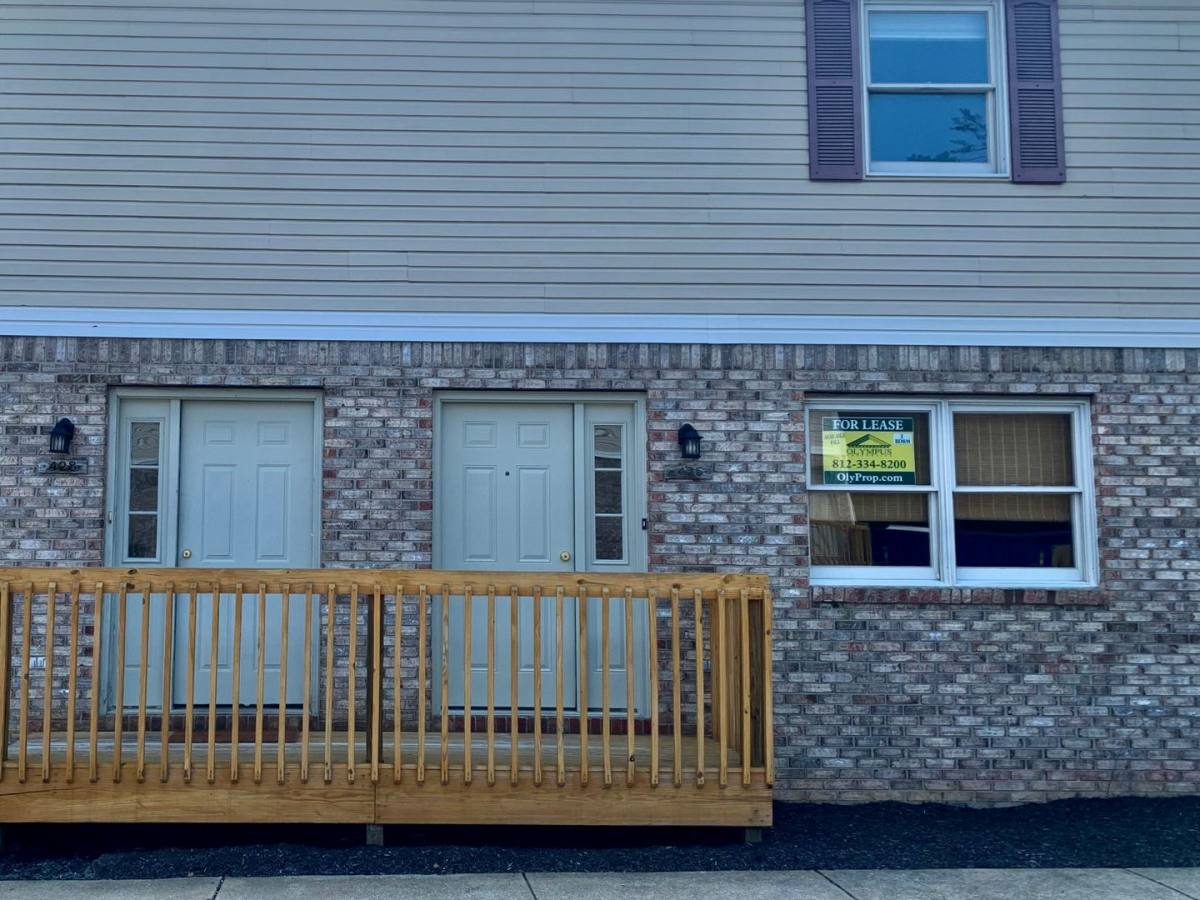 Apartment for rent at 426 W Northlane Dr, Bloomington, IN 47404