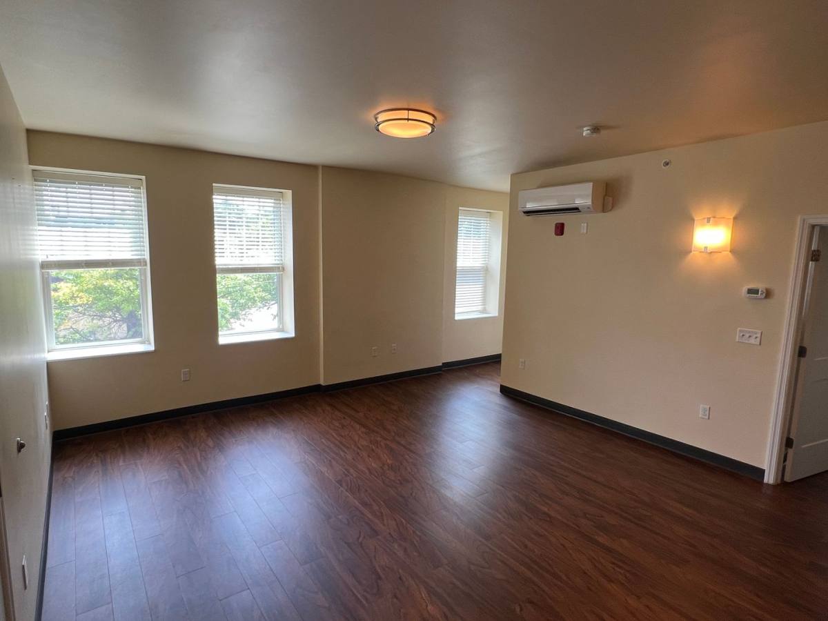 Apartment for rent at 401 Schoonmaker Ave, Monessen, PA 15062