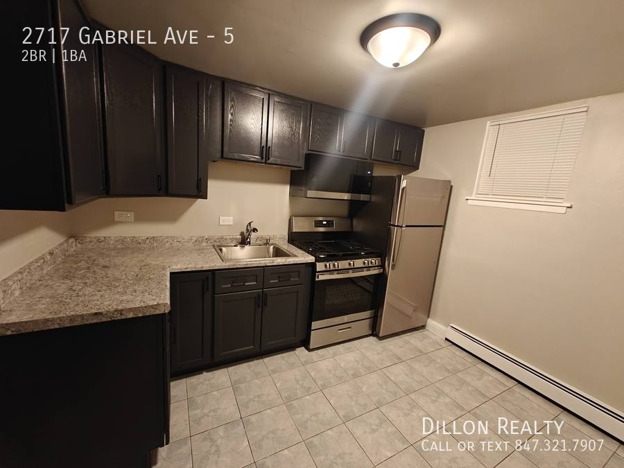 Apartment for rent at 2717 Gabriel Ave #5, Zion, IL 60099