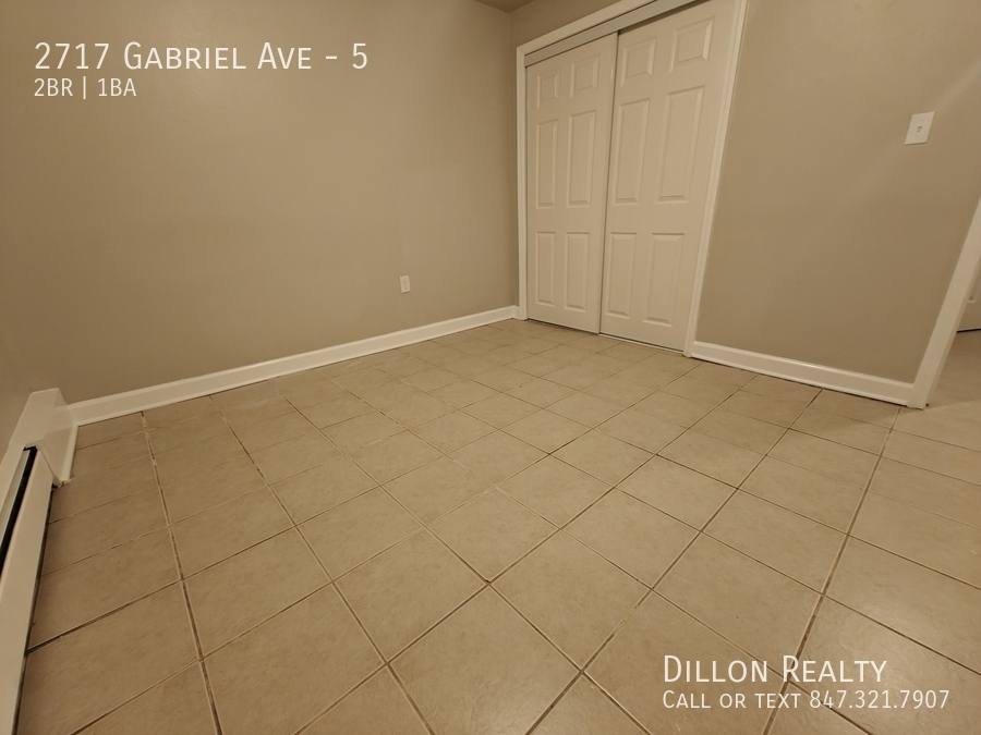 Apartment for rent at 2717 Gabriel Ave #5, Zion, IL 60099