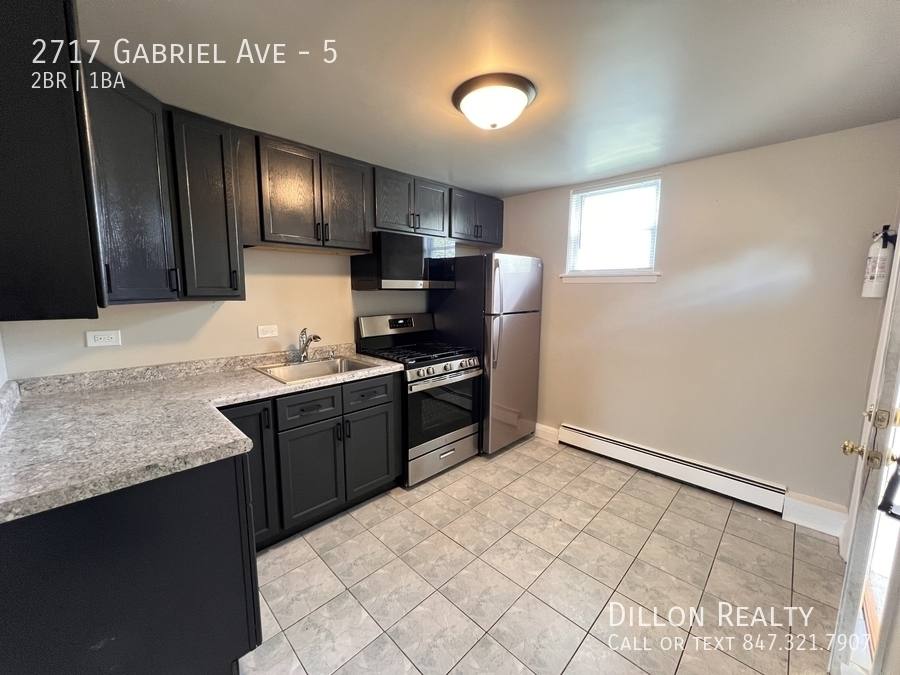 Apartment for rent at 2717 Gabriel Ave #5, Zion, IL 60099