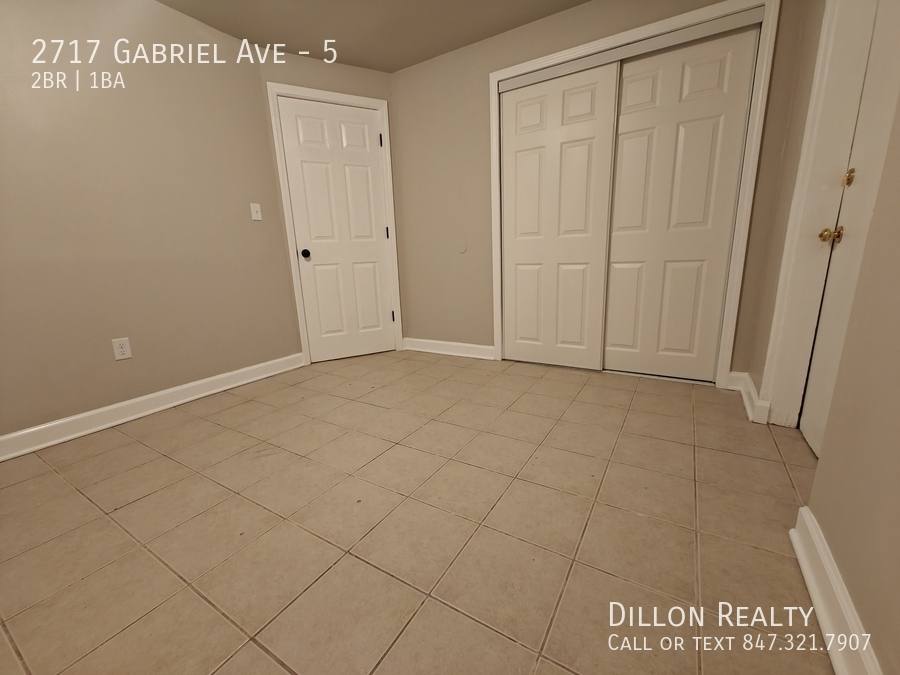 Apartment for rent at 2717 Gabriel Ave #5, Zion, IL 60099