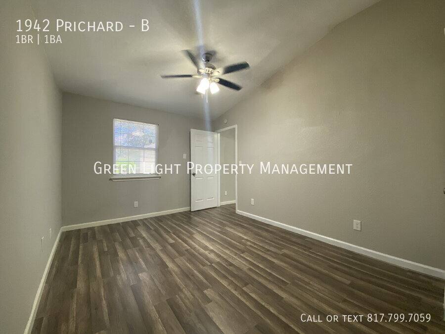 Townhouse for rent at 1942 Prichard #B, Dallas, TX 75217