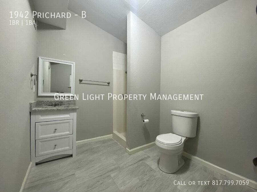 Townhouse for rent at 1942 Prichard #B, Dallas, TX 75217