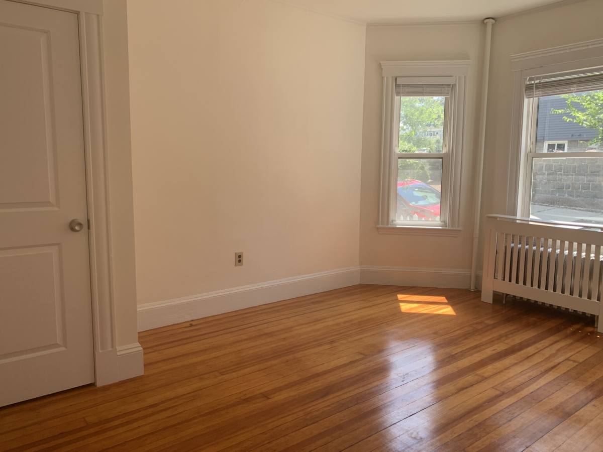 House for rent at 52 Percival St #1, Dorchester, MA 02122