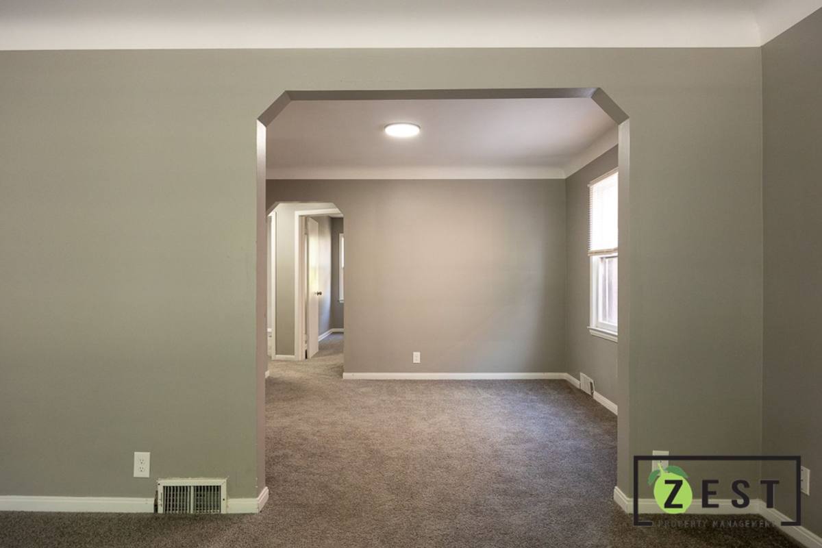 Apartment for rent at 5235 Chatsworth, Detroit, MI 48224