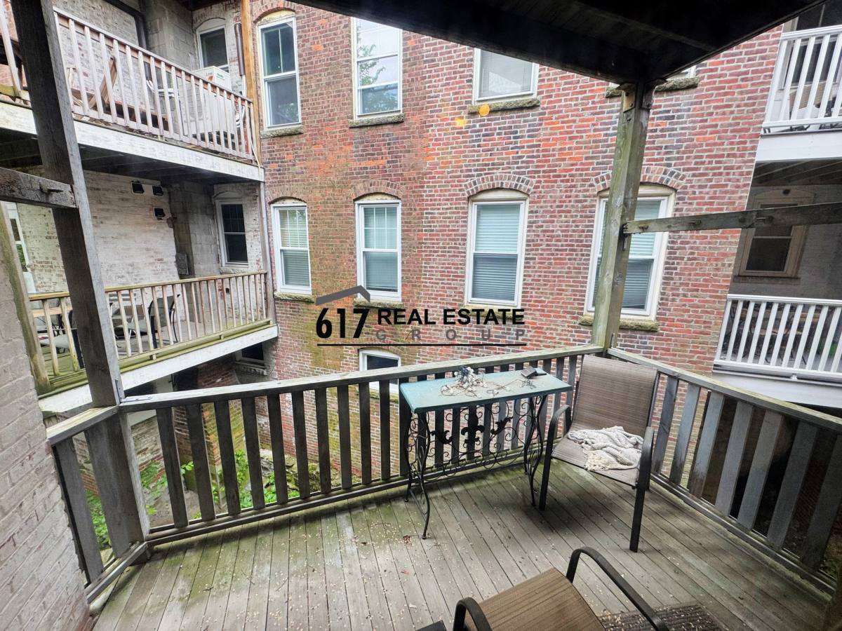 Apartment for rent at 96 Winthrop Rd #2, Brookline, MA 02445