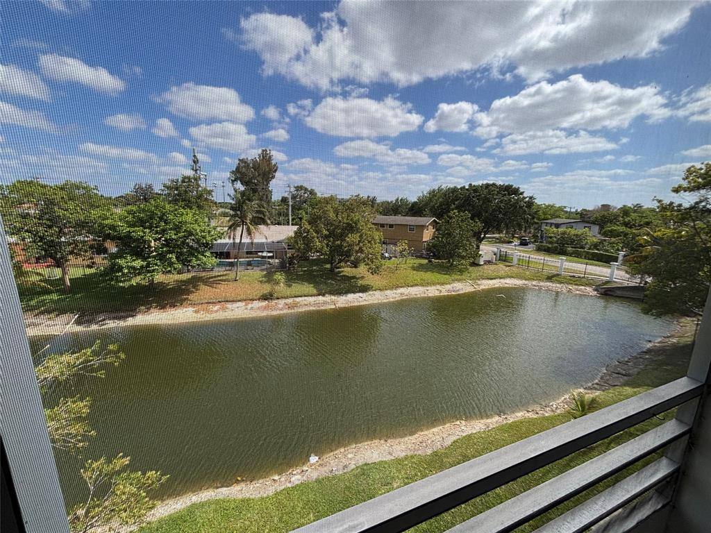 Condo for rent at 4310 NW 12th Court #308, Fort Lauderdale, FL 33313