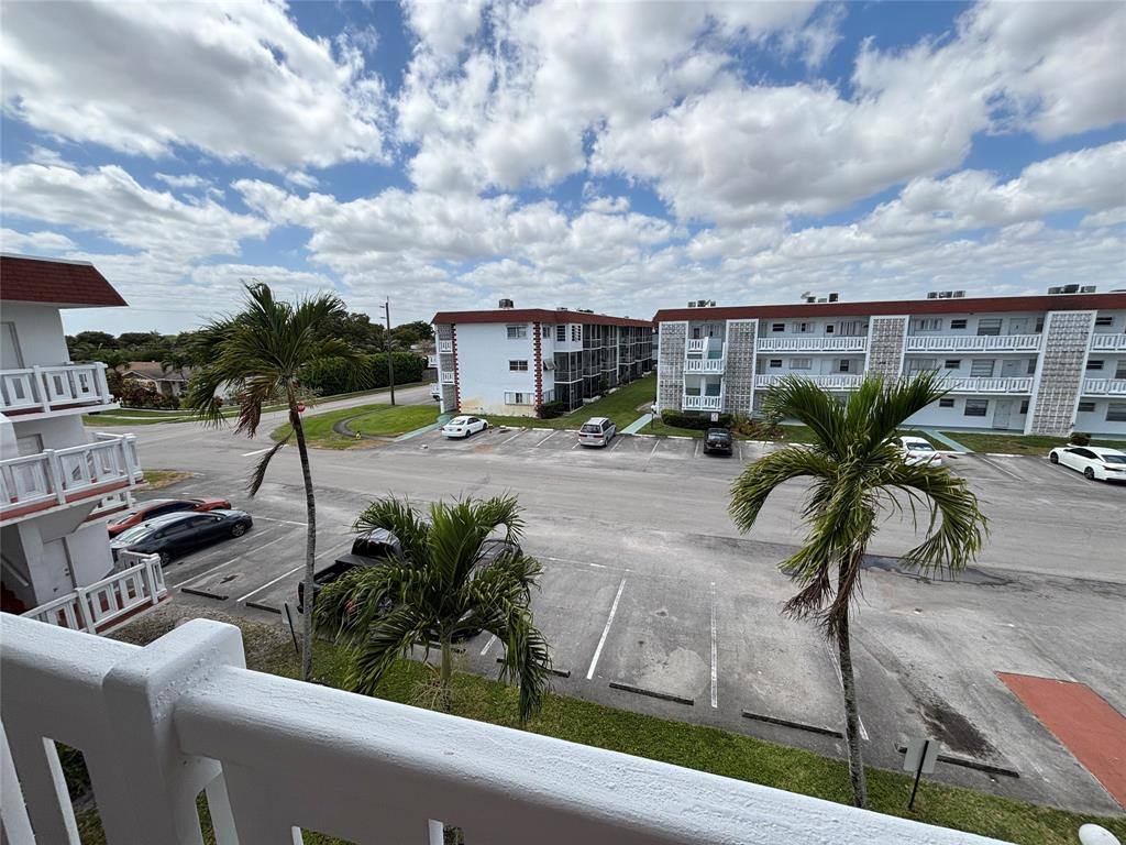 Condo for rent at 4310 NW 12th Court #308, Fort Lauderdale, FL 33313