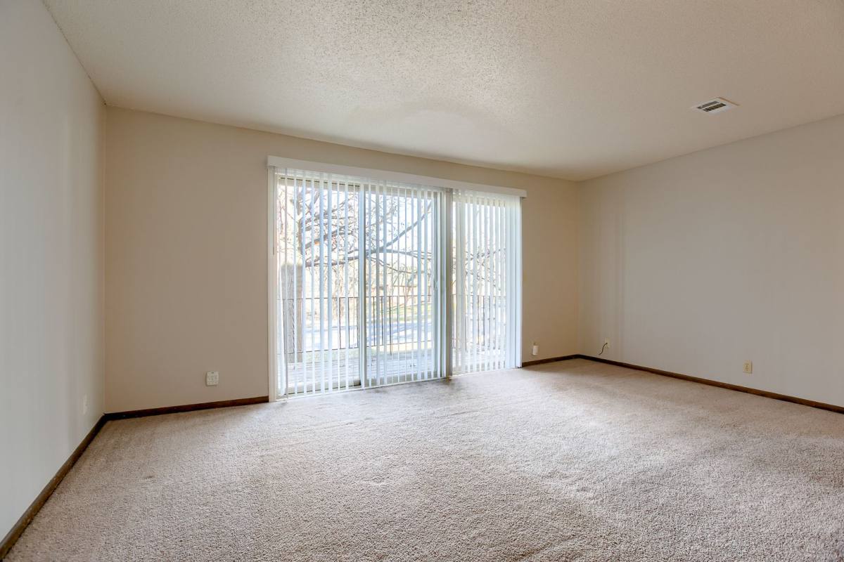 Apartment for rent at 4801 Claire Ave, Lincoln, NE 68516