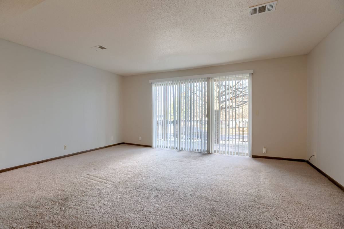 Apartment for rent at 4801 Claire Ave, Lincoln, NE 68516