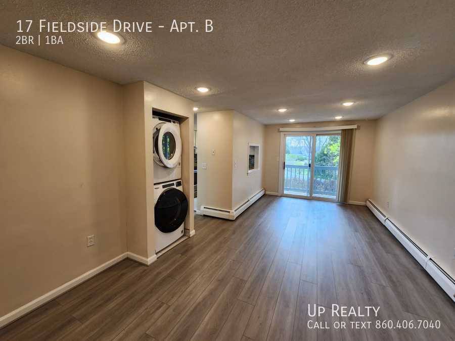 Apartment for rent at 17 Fieldside Dr #B, Groton, CT 06340