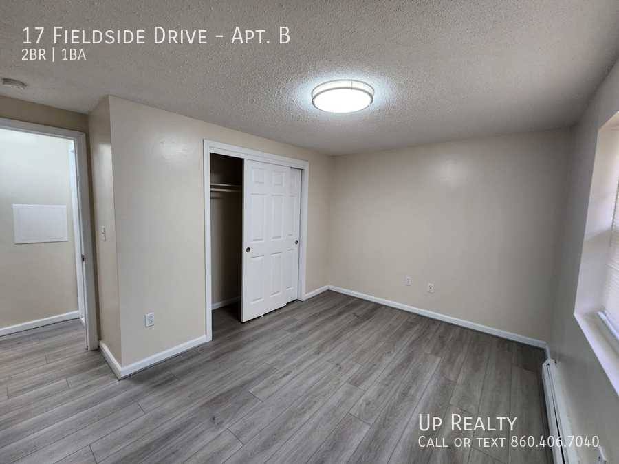 Apartment for rent at 17 Fieldside Dr #B, Groton, CT 06340