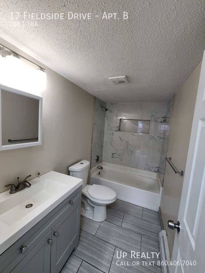 Apartment for rent at 17 Fieldside Dr #B, Groton, CT 06340