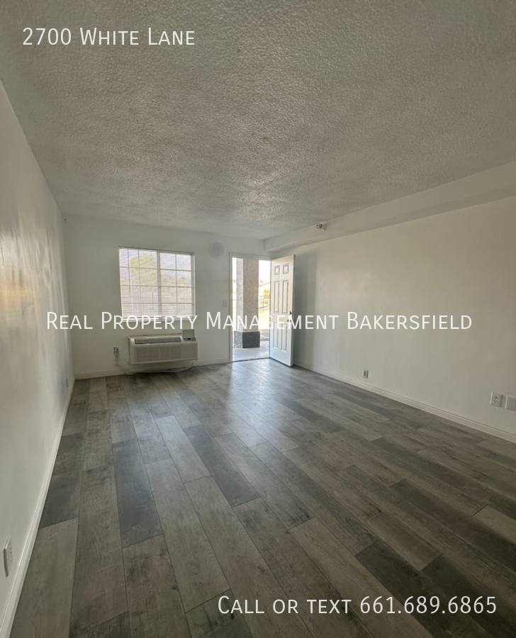 Apartment for rent at 2700 White Lane #151, Bakersfield, CA 93304
