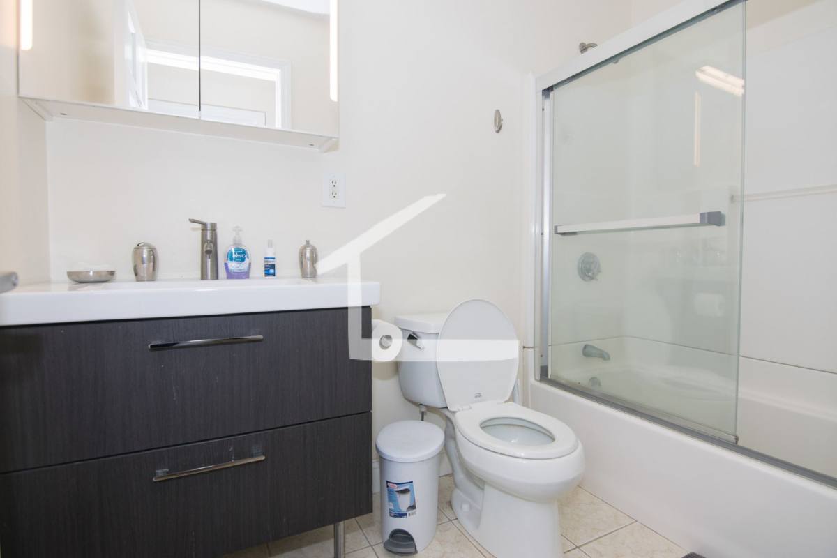 House for rent at 1795 Beacon St #3, Brookline, MA 02445
