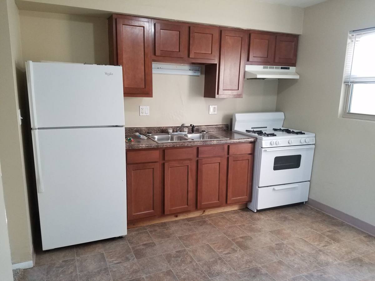 Apartment for rent at 1038 Glenaire Dr NW, Grand Rapids, MI 49544