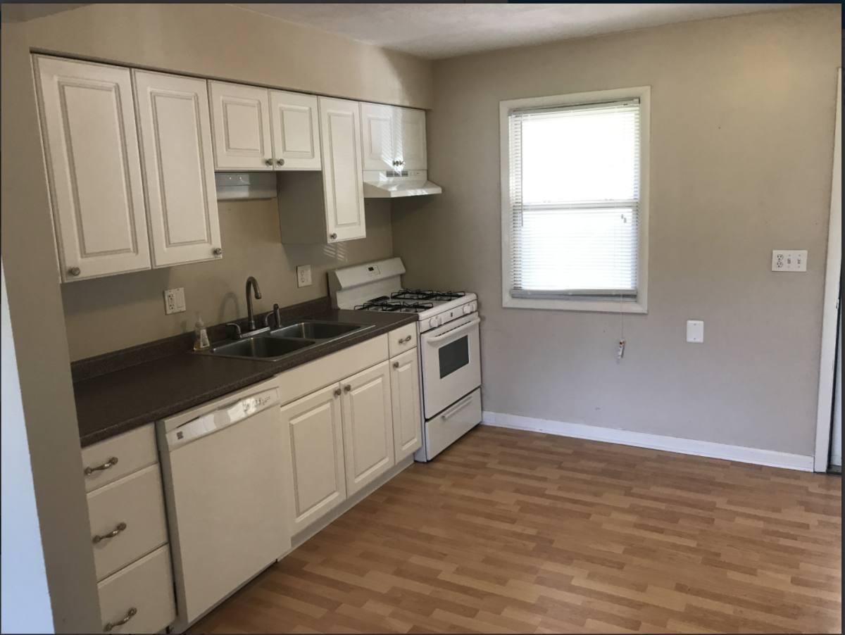 Apartment for rent at 1038 Glenaire Dr NW, Grand Rapids, MI 49544