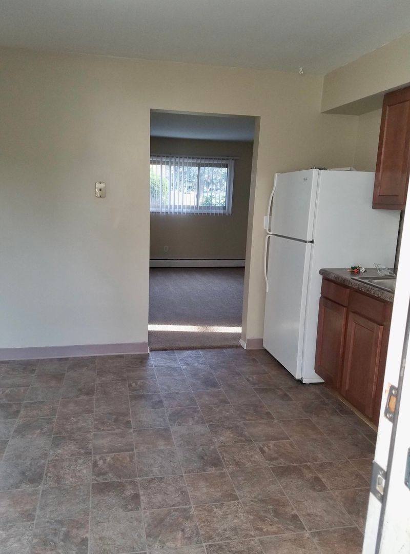 Apartment for rent at 1038 Glenaire Dr NW, Grand Rapids, MI 49544